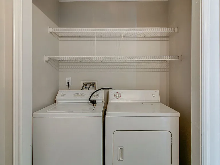 1244 Parkway Pl — Photo 14