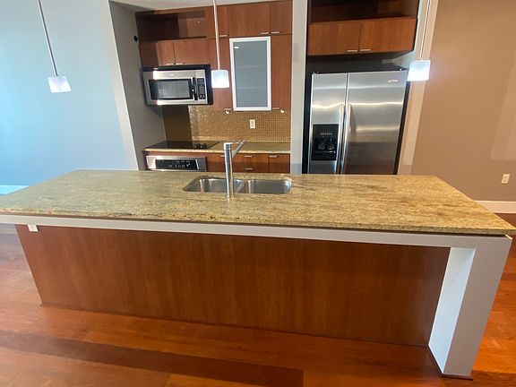 5th image of 111 N 12th St Unit 1407