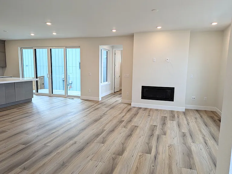 11797 Montoso Rd — Photo 6
