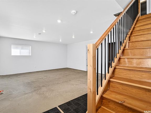 2nd image of 739 Tatanka DRIVE
