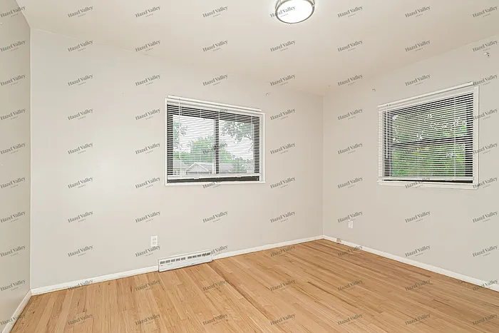 822 Lightwood Dr — Photo 8