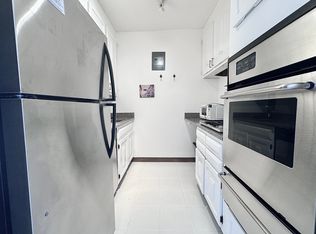 67 E India Rd #22H, Boston, MA 02110