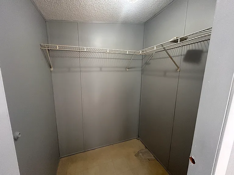 2nd bedroom large closet