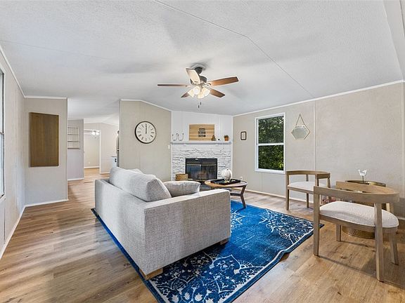 2nd image of 11417 Indian Hills Blvd