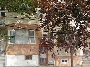 4505 98th St, Corona, NY 11368