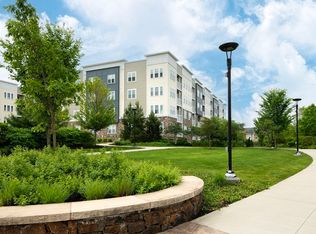 120 University Ave UNIT 2202, Westwood, MA 02090