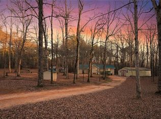 27 Hawk Trl, Newborn, GA 30056