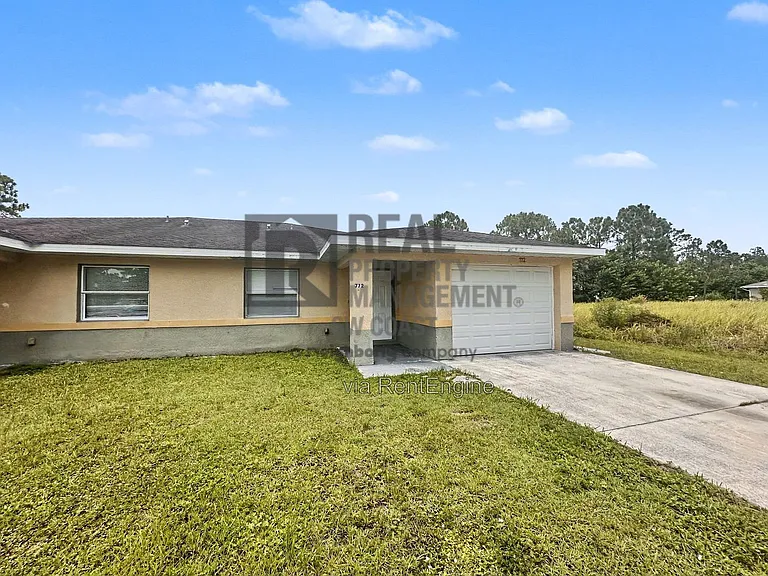 772 Holmes Ave — Photo 1