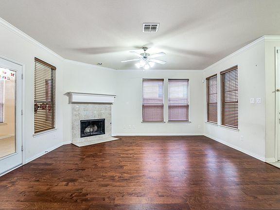3rd image of 2236 Degas Dr