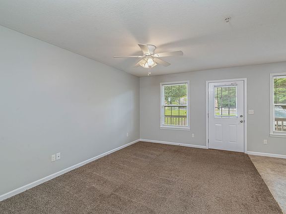 4th image of 551 S Old Sevierville Pike #17902984