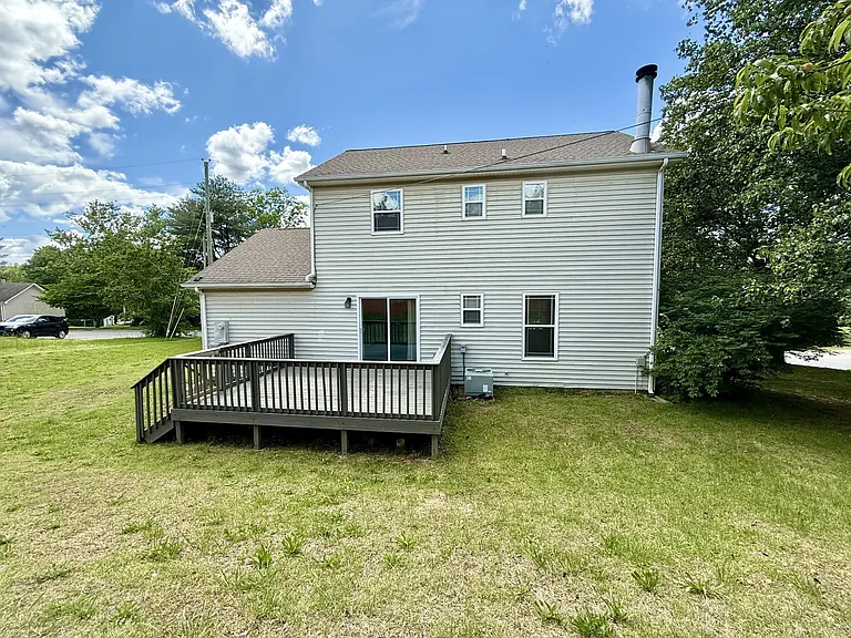 5801 Labrador Ln — Photo 3