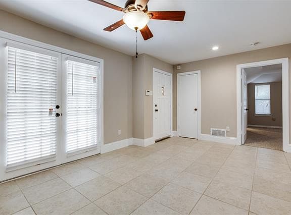 4th image of 1729 Coral Rock Ct