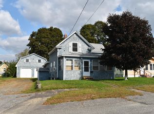 45 Knox St, Millinocket, ME 04462