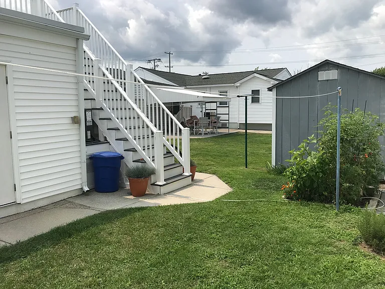 207 E Toledo Ave — Photo 27