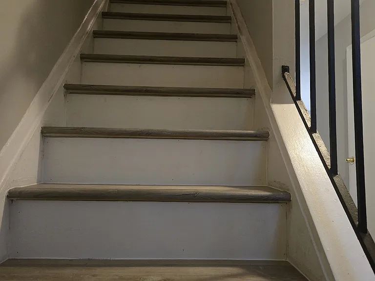 1 Golden Hill Ct — Photo 21