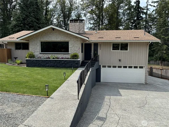 8808 Monte Cristo Drive, Everett, WA 98208