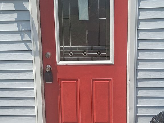 2nd image of 799 N 400 E