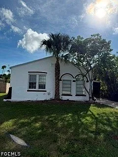 3 bed, 1.0 bath, 976 sqft, $1,575 — Photo 1