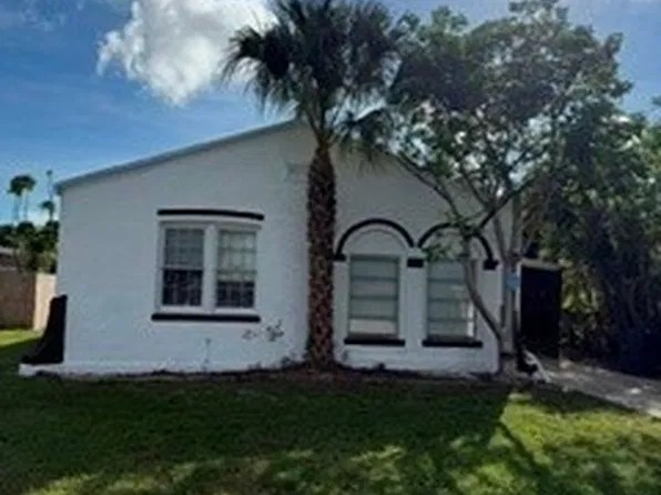 3835 Lake St, Fort Myers, FL 33901