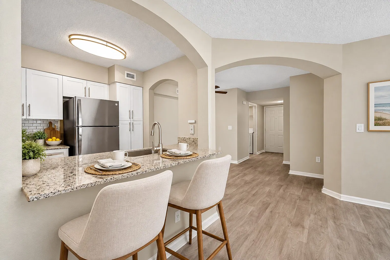 Mosaic Apartments — Photo 3