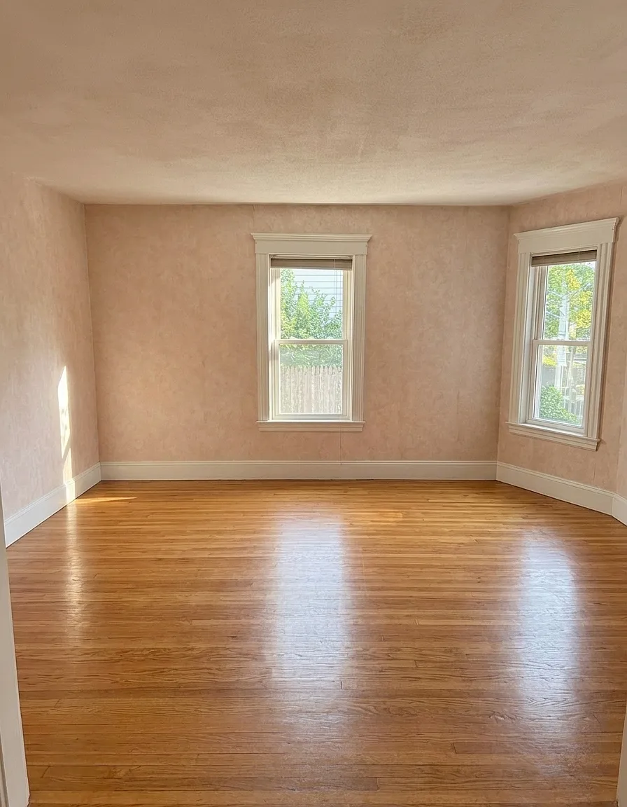 4 bed, 2.5 bath, 1700 sqft, $3,800 — Photo 2