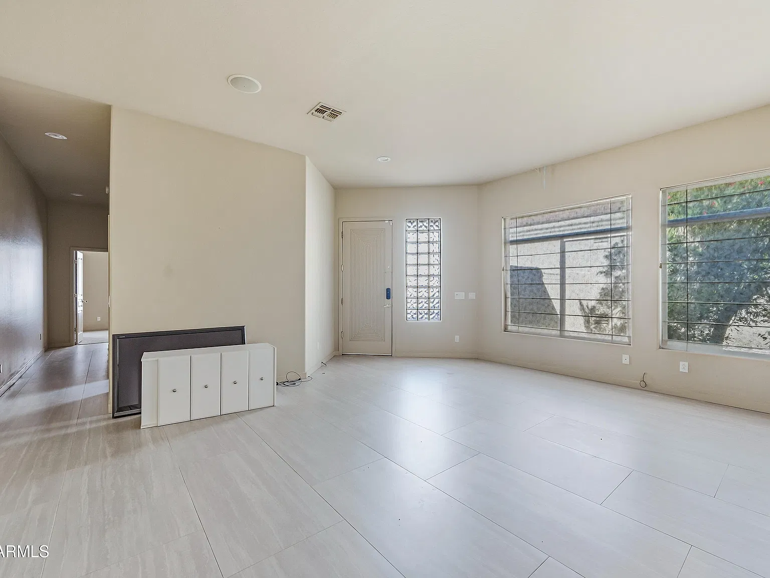 3 bed, 2.0 bath, $2,400 — Photo 4