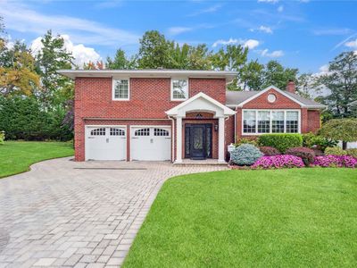 38 Piper Drive, Albertson, NY, 11507