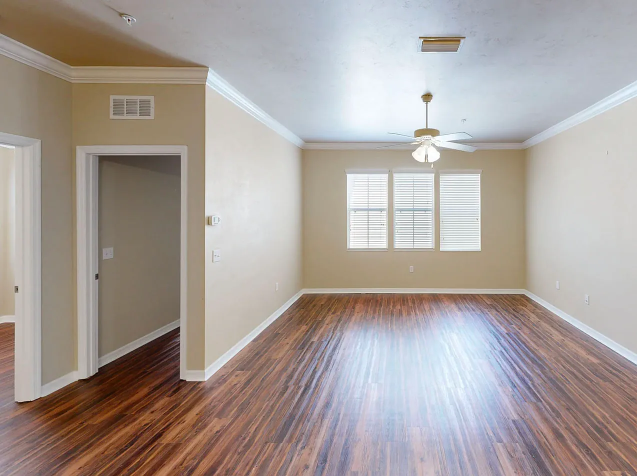2 bed, 1815 sqft, $1,875 — Photo 4
