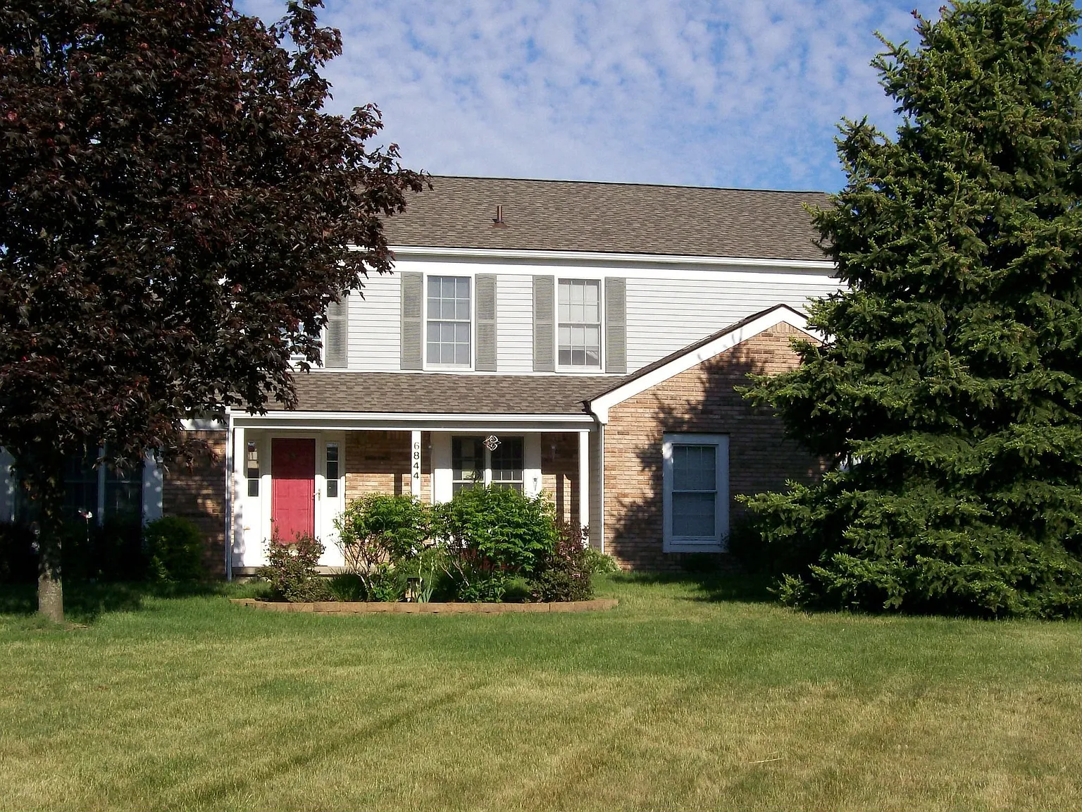 6844 Heatheridge Dr photo 1