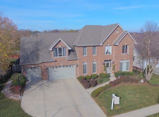 924 Naples Ln, Woodridge, IL