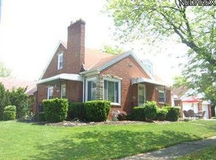 9239 Snow Rd, Parma Heights, OH 44130