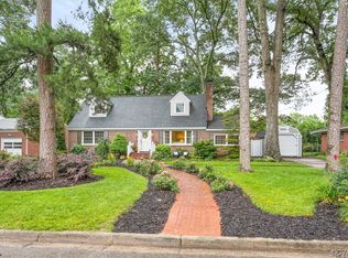 210 John Wythe Pl, Williamsburg, VA 23185