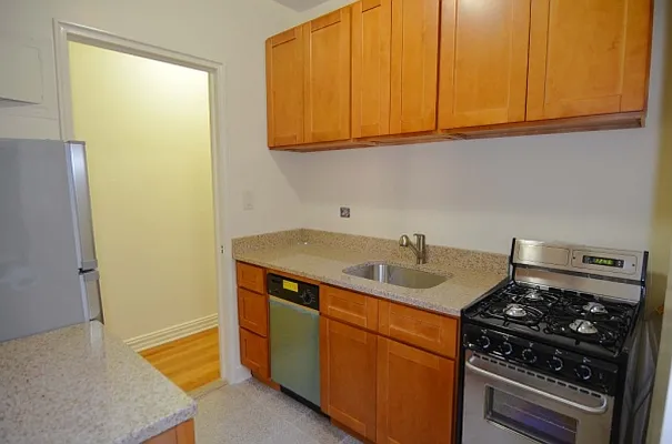 Rented by MNS | media 13