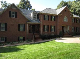 9385 Hartford Oaks Dr, Mechanicsville, VA 23116
