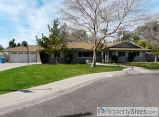 924 W Linger Ln, Phoenix, AZ 85021