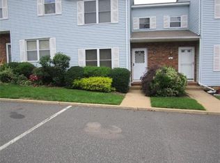 43 Dogwood Ct, Jamesburg, NJ 08831