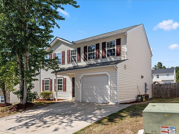 2nd image of 1905 Spring Creek Dr