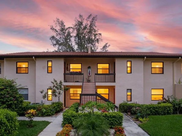 9286 VISTA DEL LAGO #F, Boca Raton, FL 33428