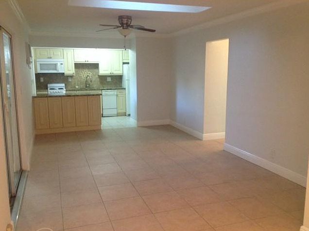 1st image of 2109 N 17th Ct