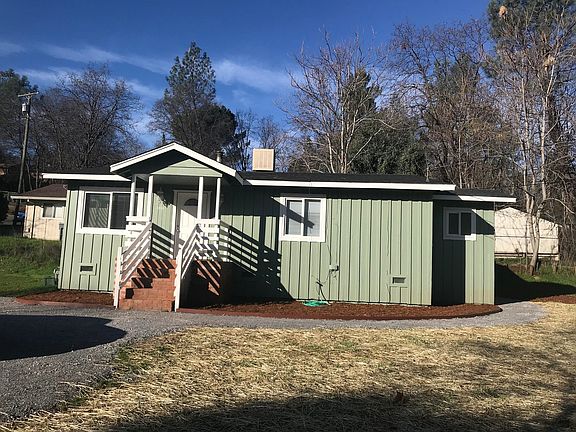 2nd image of 3855 Olive St