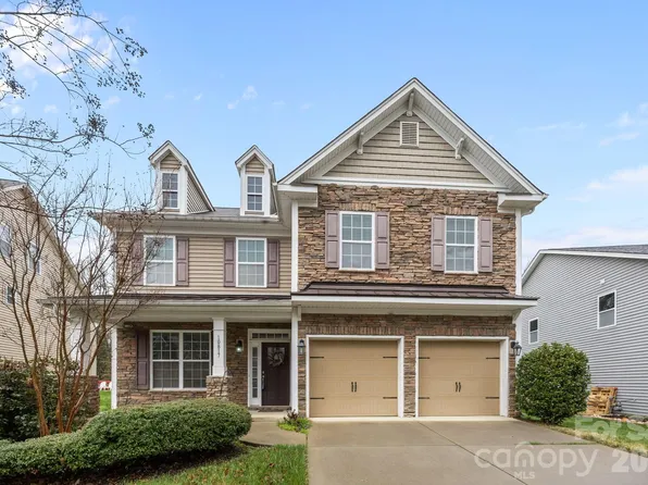 10817 Bere Island Dr, Charlotte, NC 28278