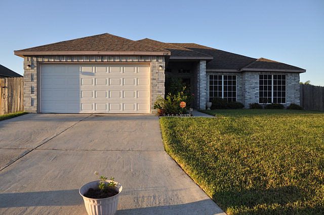 1st image of 1708 Brook Ln