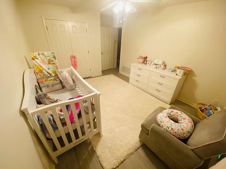 Side Bedroom next to Front Bedroom