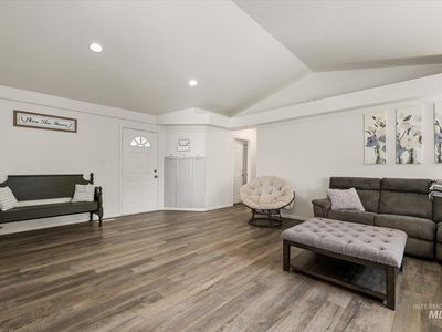 529 E Baldwin St, Meridian, ID, 83646