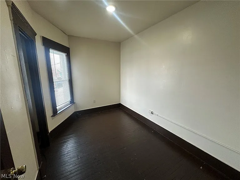 3074 W 25th St #11 — Photo 9