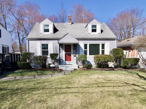 170 Roosevelt Ave, Springfield, MA 01118