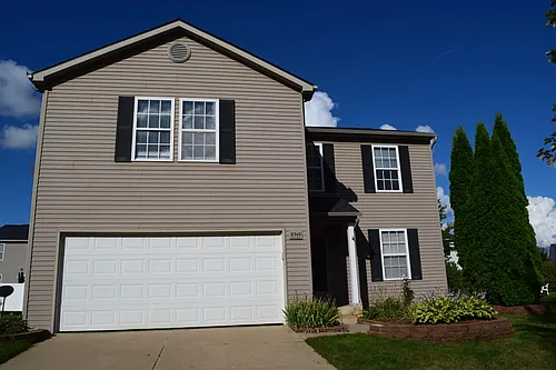 8549 Hawthorn Hl Photo 1