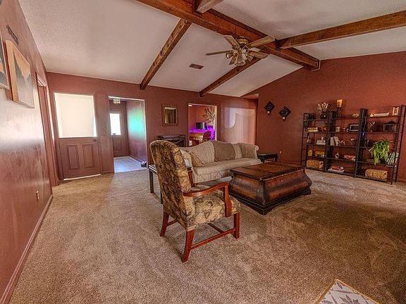 5th image of 323 Chickasaw Rd