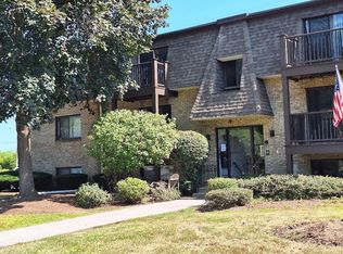 7 Tiffany Rd APT 3, Salem, NH 03079