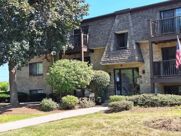 7 Tiffany Rd APT 3, Salem, NH 03079